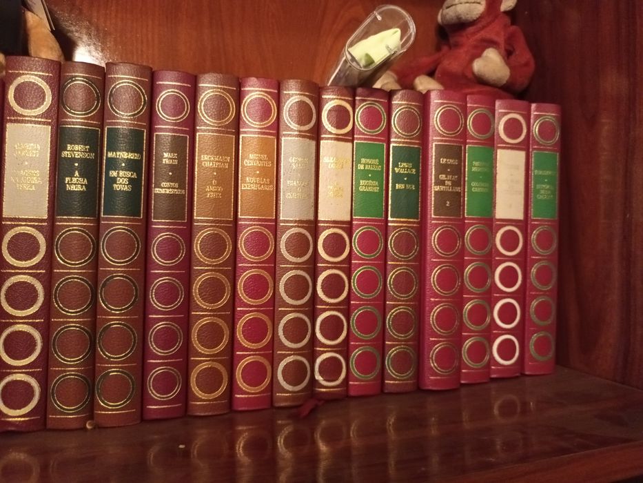 Colecção 44 Livros (amigos do livro)