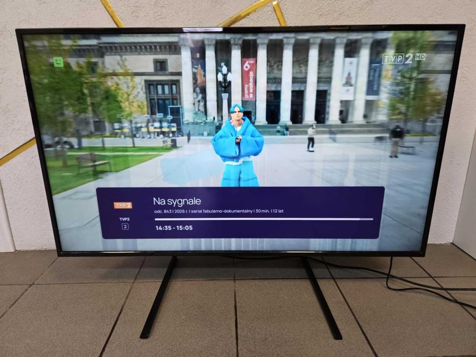 Monitor LED 43cala LM43-F400 + Pilot