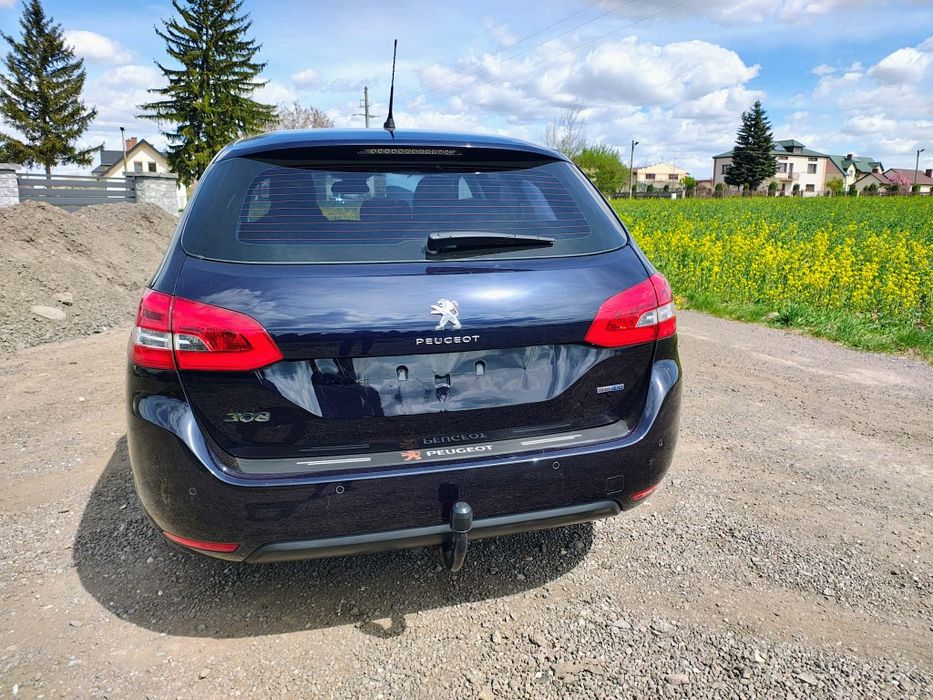 Peugeot 308 1.6hdi 2015r