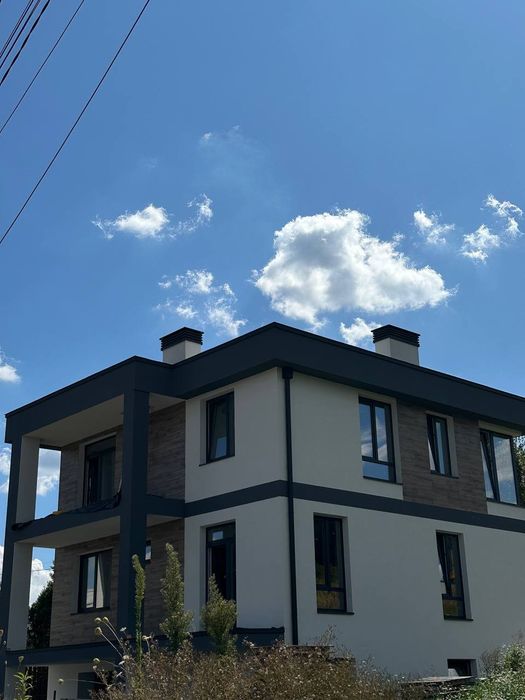 Продаж елітного будинку Сихів, Зубра