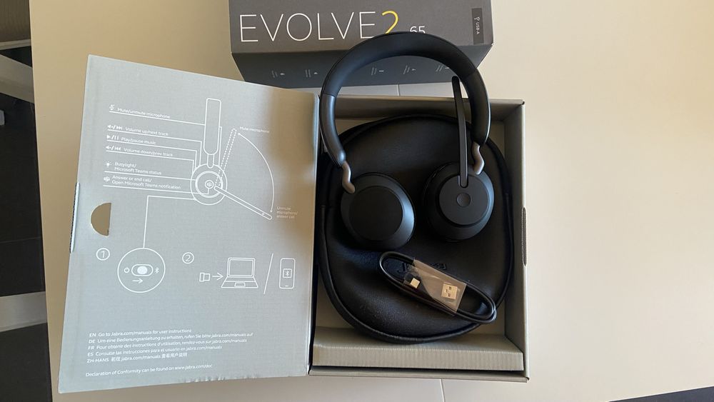 Jabra Evolve2 65 + Charging Dock – Novos