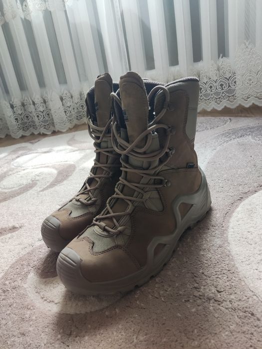 Продам берци 41 розмір