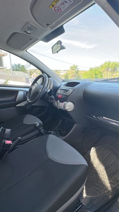 Peugeot 107. 1.0