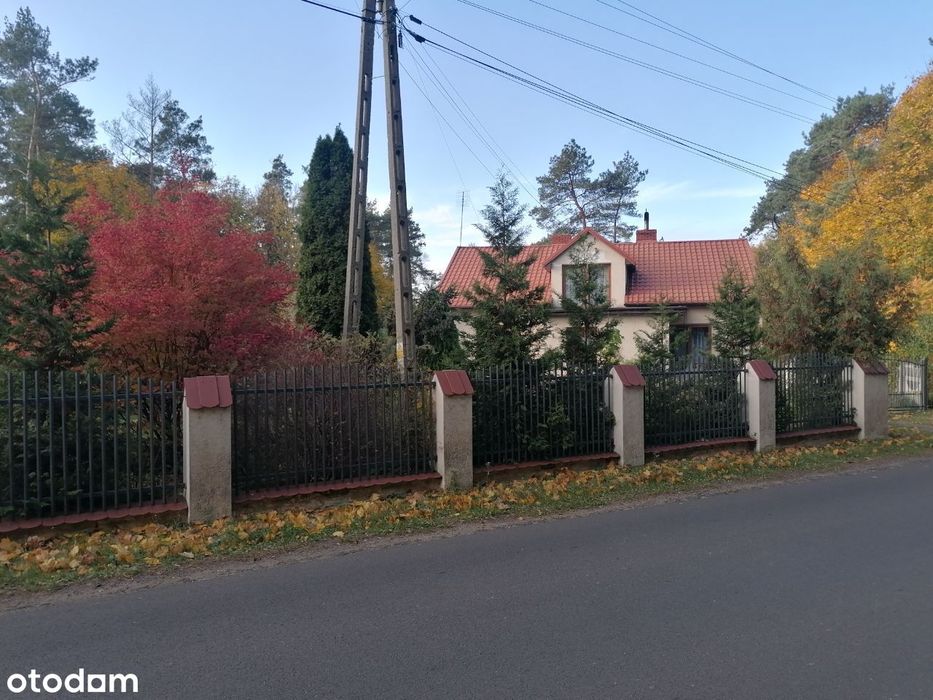 sprzedam dom z działką w cichej okolicy