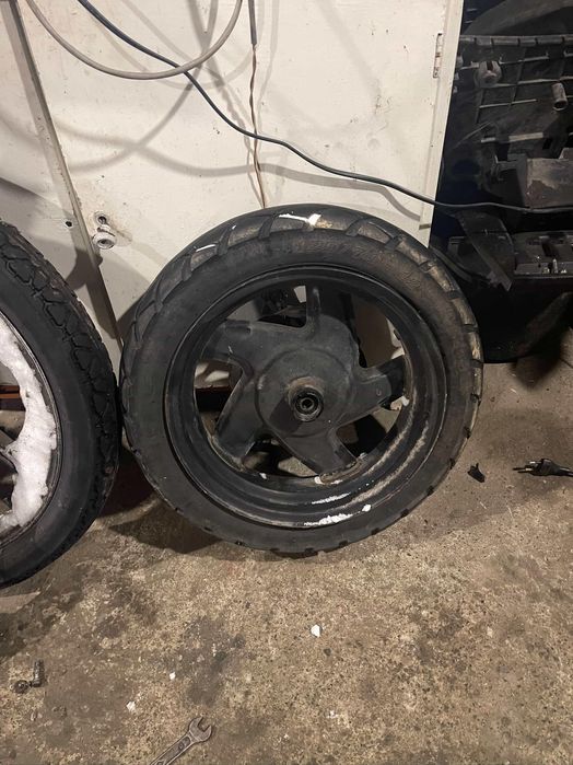 Колесо 120/70 12 на скутер