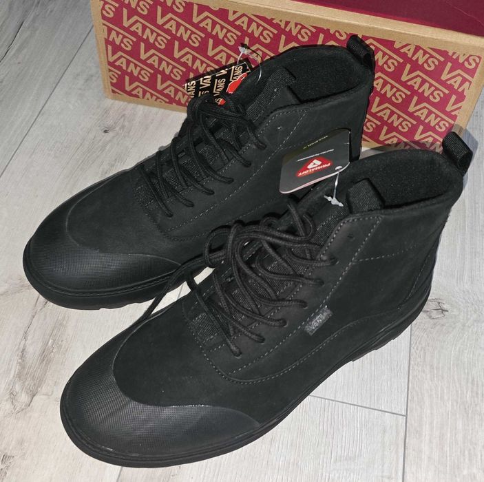 Sneakersy VANS Colfax Boot r.42,5
