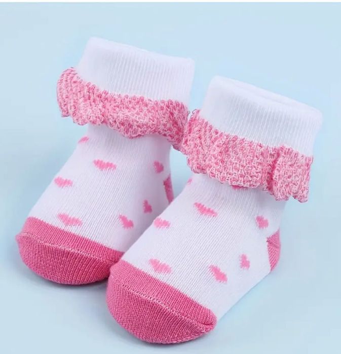 3 Pares de Meias (0-6M) NOVAS