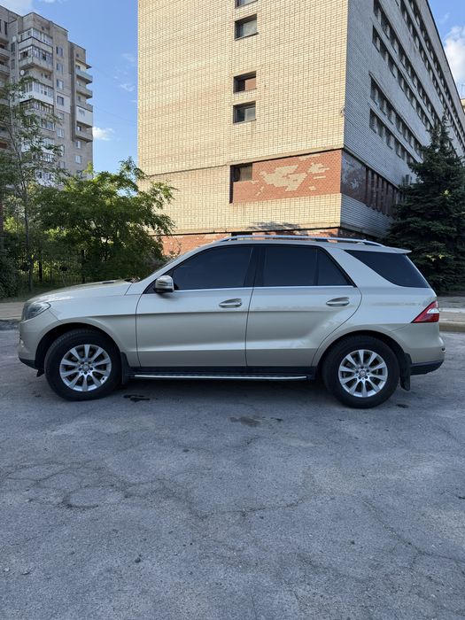 Mercedes ML W166