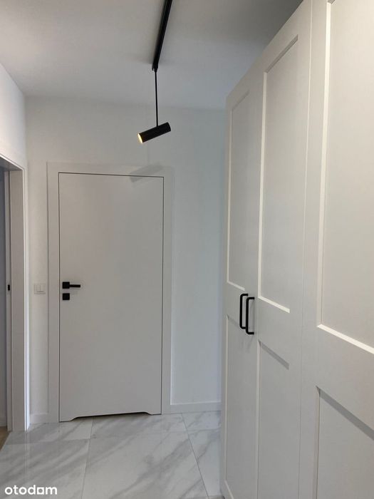 Przestronne 3 pokojowe -57 m² mieszkanie z balkonem i garażem na Woli - Więcej