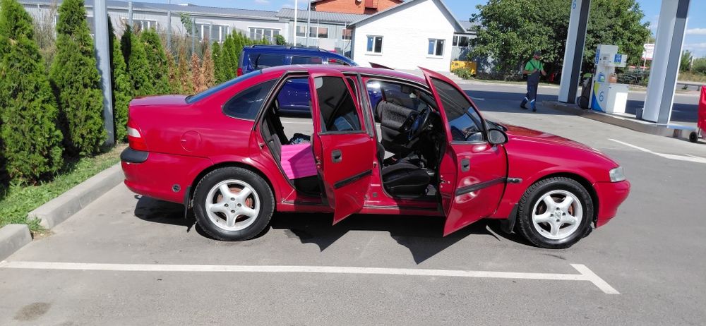 Опель вектра б, vectra b, седан