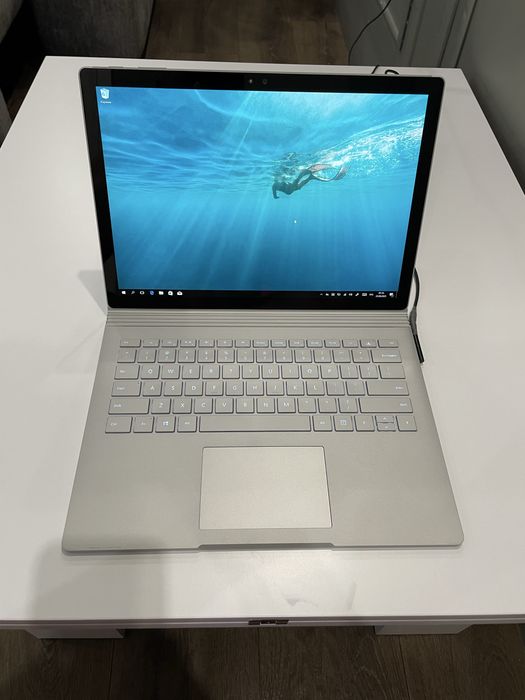 Laptop Microsoft Surface Book i5-6300U 8GB SSD128/2K