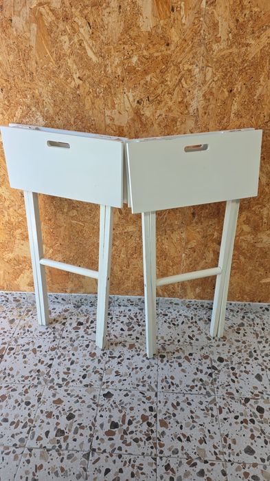 Mesas de apoio dobráveis
