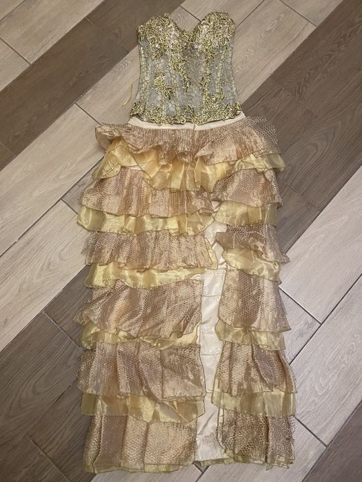 Вечернее выпускное платье