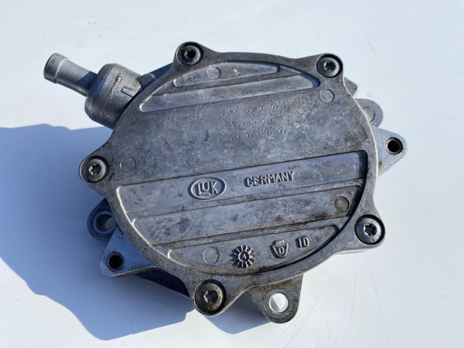 Вакуумный насос тормозов BMW E46 N42 LUK N46 Бензин 7542498 БМВ Е46