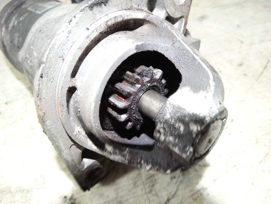 Б/у стартер Opel Astra G. Astra H Mokka Combo Corsa Meriva 1.7CDTI