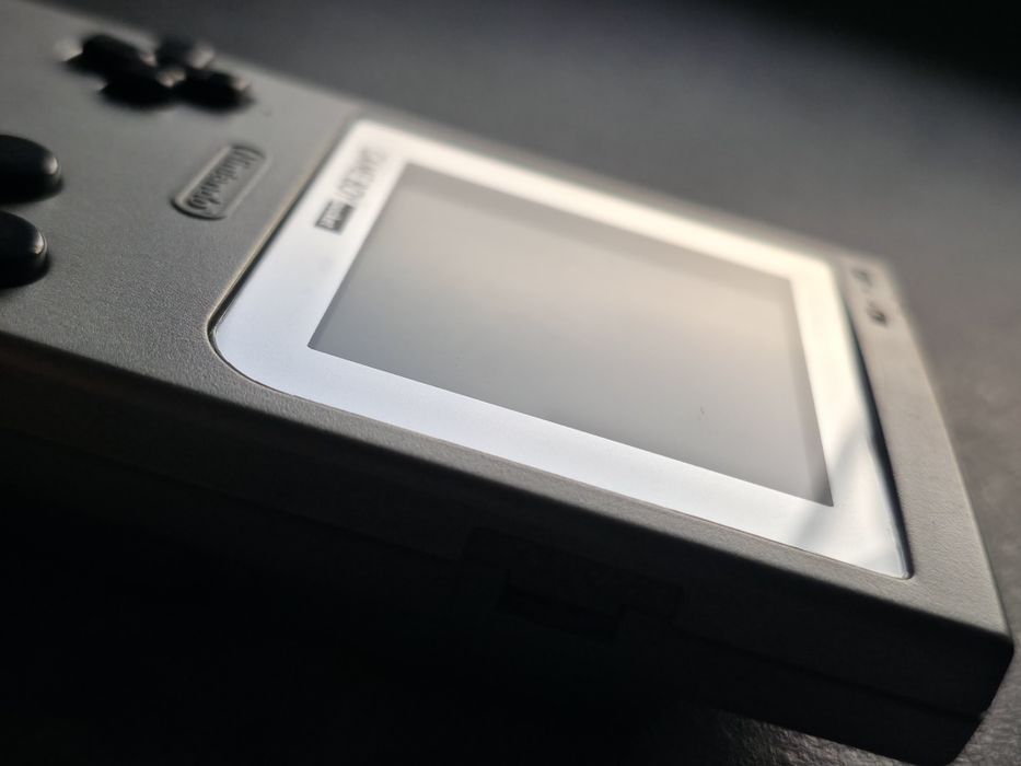 Konsola Game Boy Pocket Silver Oryginalny Stan Kolekcjonerski MGB-001