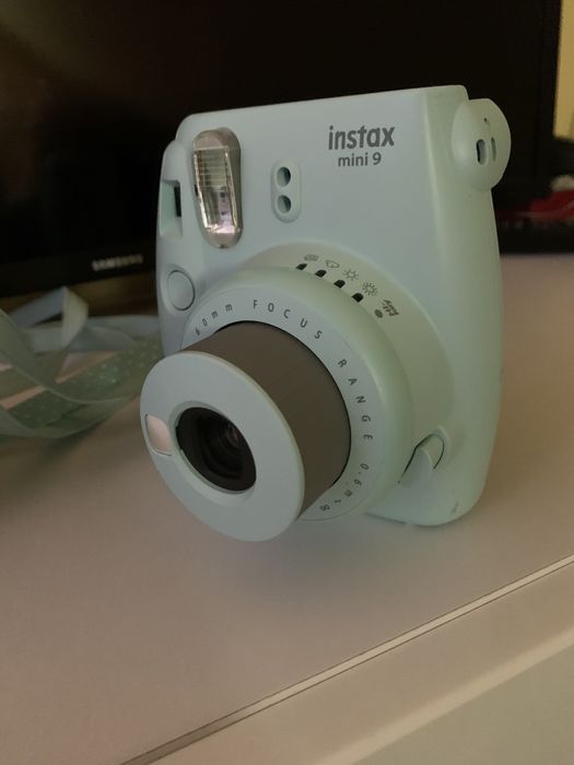 Aparat Instax mini 9