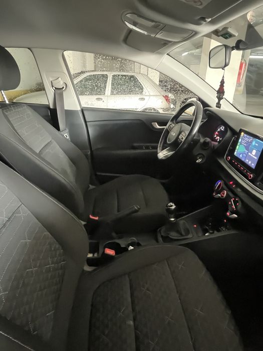 Kia Rio 1.2 CVVT DYN 2023 | 37.000 km | Impecável | Económico