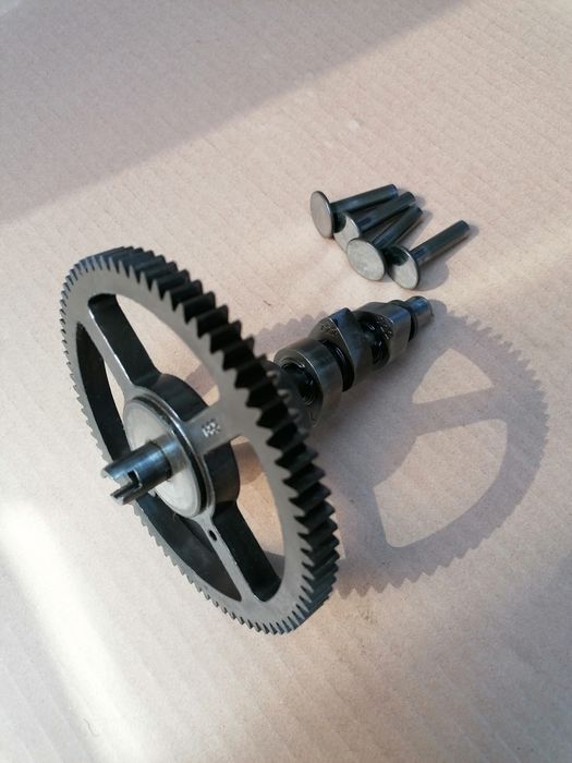 Wałek rozrządu do traktorek kosiarka briggs intek v-twin 20hp
