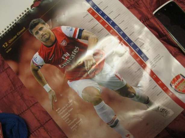 книга календарь альбом ФУТБОЛЬНЫЙ клуб арсенал Arsenal фото футболисты