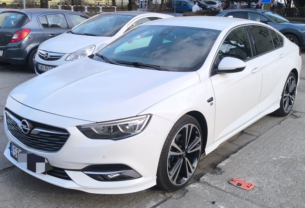 Opel Insignia 2.0 CDTi 170KM, OPC Line, Bose