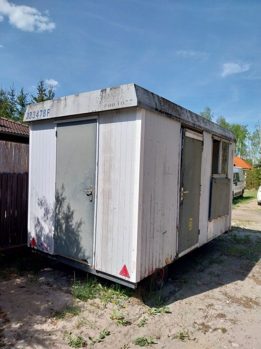 Barakowóz budowlany socjalny