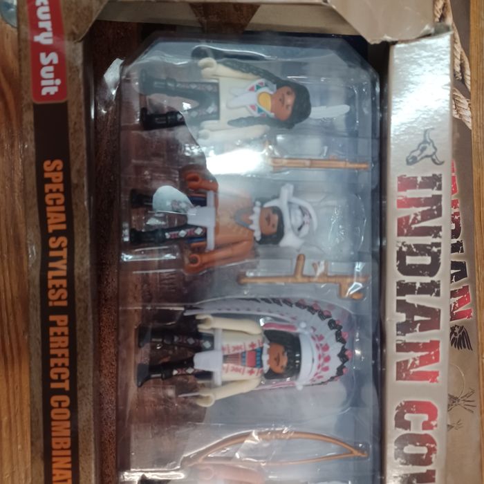 Figuras estilo PLAYMOBIL