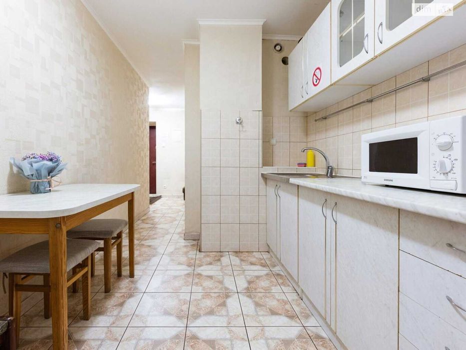 Берестейський проспект, 29 в Києві, КПІ, Охматдит