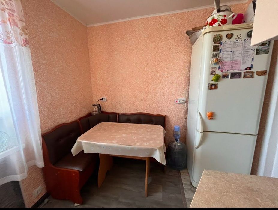 Срочно продаётся двухкомнатная квартира