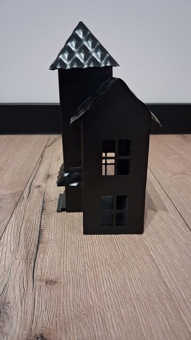 Sprzedam dekoracje czarna