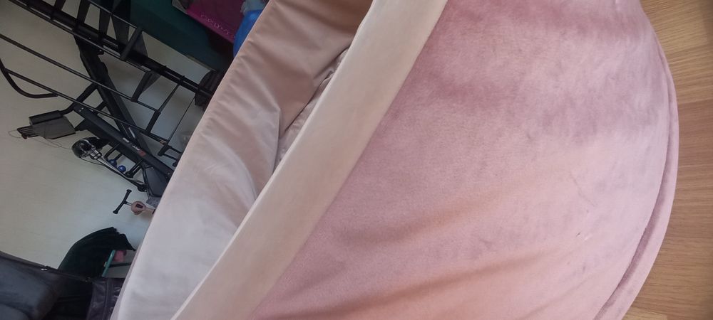 Suchy basen z kulkami