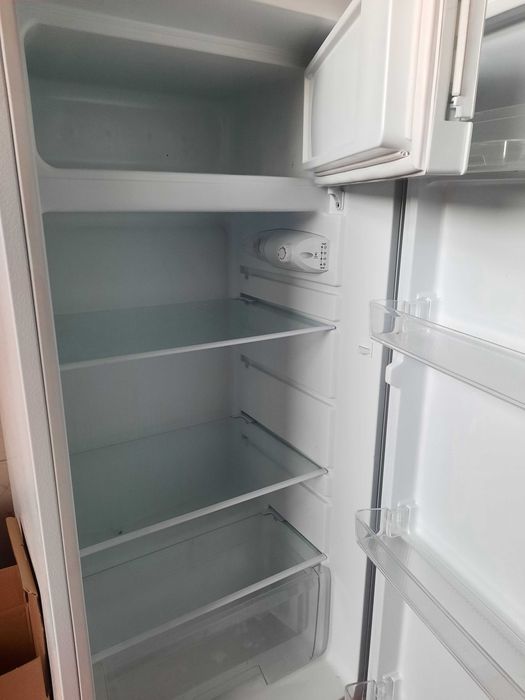 Frigorífico Electronia em excelente estado