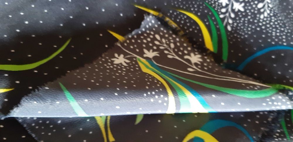 Отрезы нарядных тканей искусственный шелк (СССР)