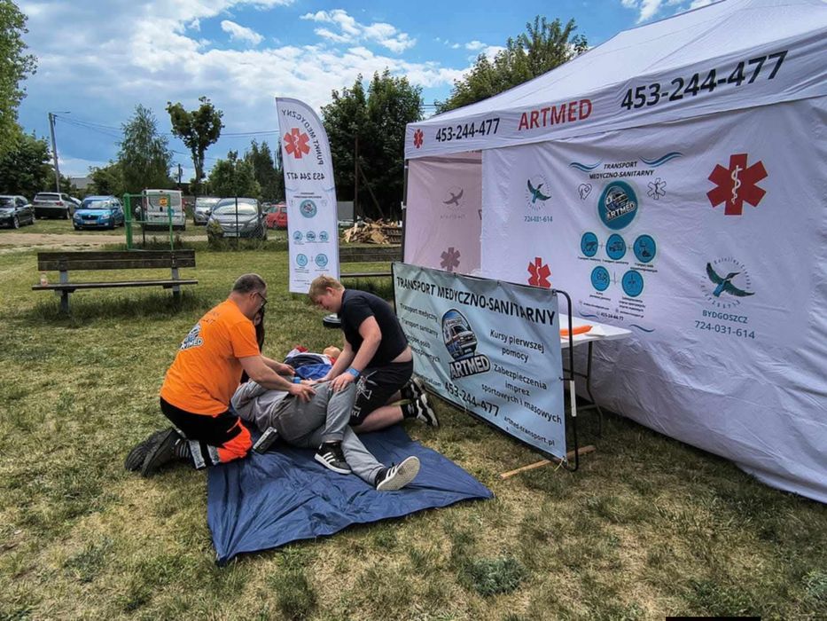 Transport sanitarny.