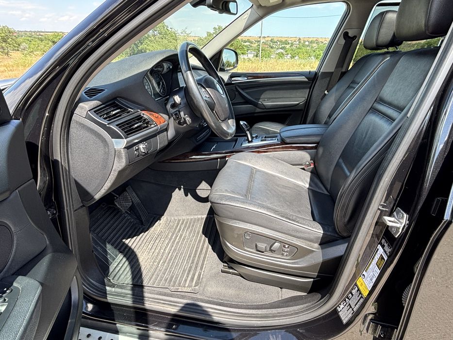 2012 BMW X5 F70