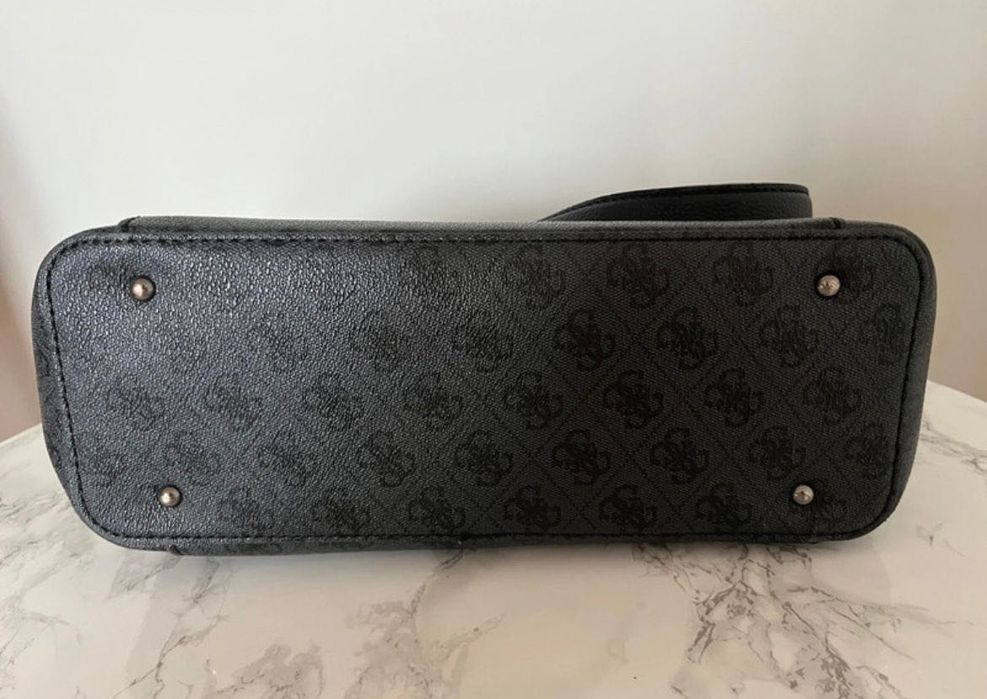 Torebka GUESS shopper z pokrowcem w bardzo dobrym stanie