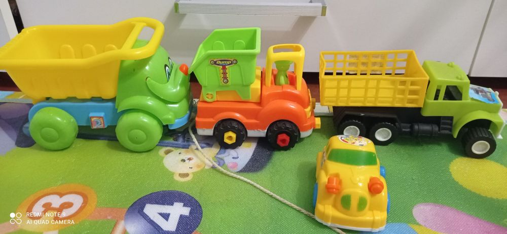 Продам дитячі самоскиди