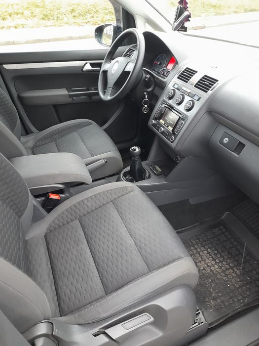 Vw touran 1,9 tdi 2009 rok bez DPF