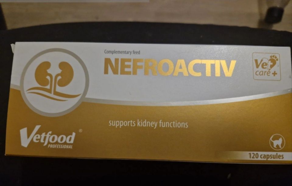 4xVetfood Flora Balance 120 kap+ 2xVetfood Nefroactiv 120 kap