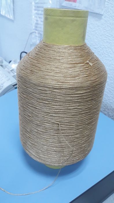 Нитка  шнур с люрексом ф1мм золото