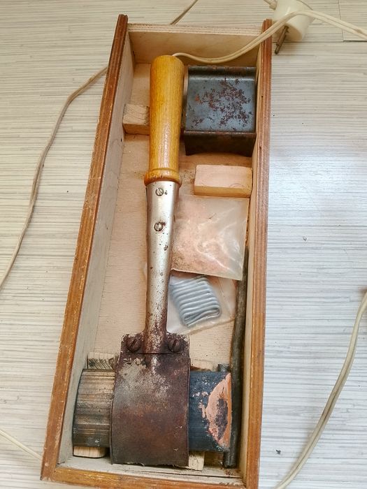 Паяльник молотковый.