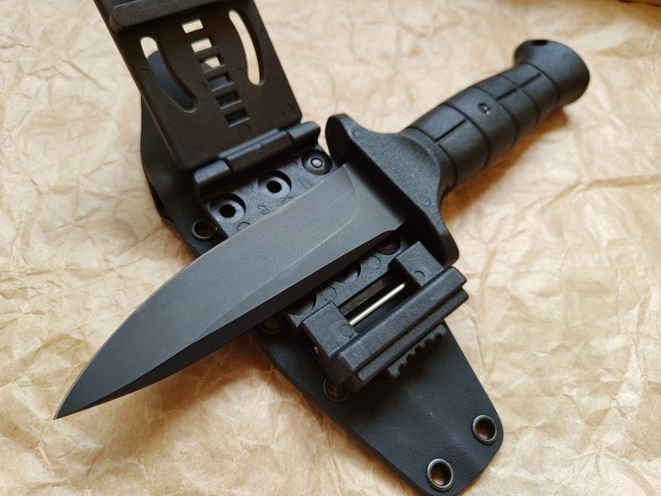 Боевой нож Eickhorn Solingen UK2000, альтернатива km2000