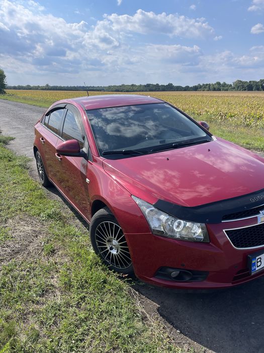Автомобіль Шевроле Круз