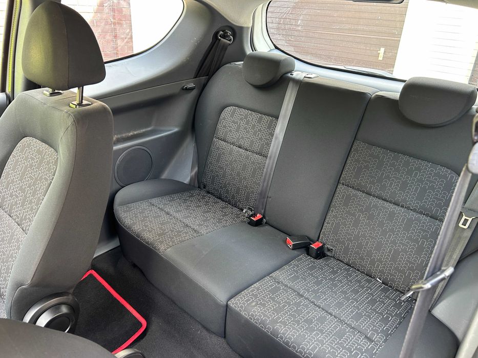 Mitsubishi Colt  1.1i  Inbusiness Klima Alumy