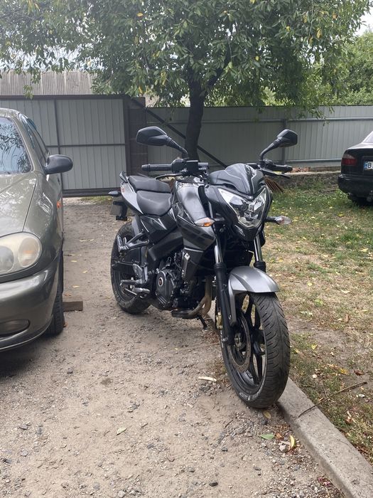 bajaj pulsar ns 200