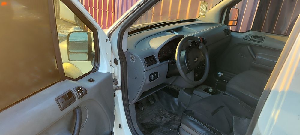 Форд транзит конект на ходу