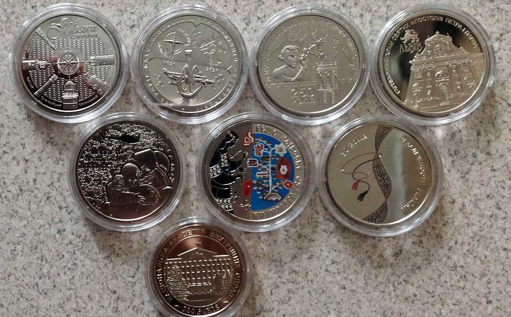 Монети України 2021 рік. Решетилівське килимарство, Академія МВС