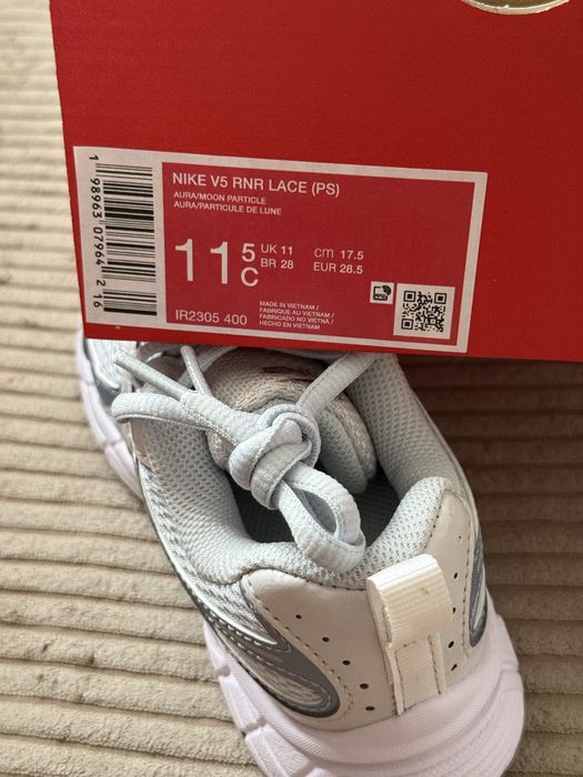 Нові дитячі кросівки Nike V5 RNR lace 28.5р Оригінал