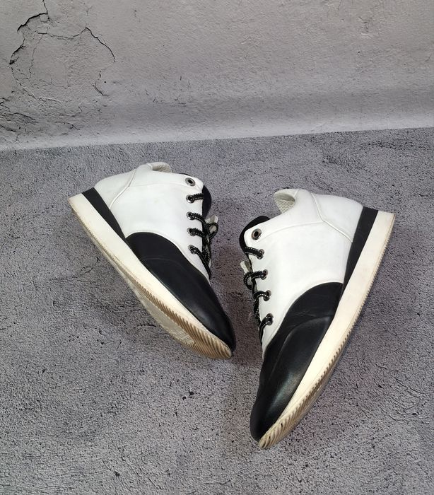 Кроссовки Max Mara женские ботинки кожаные чёрные и белые