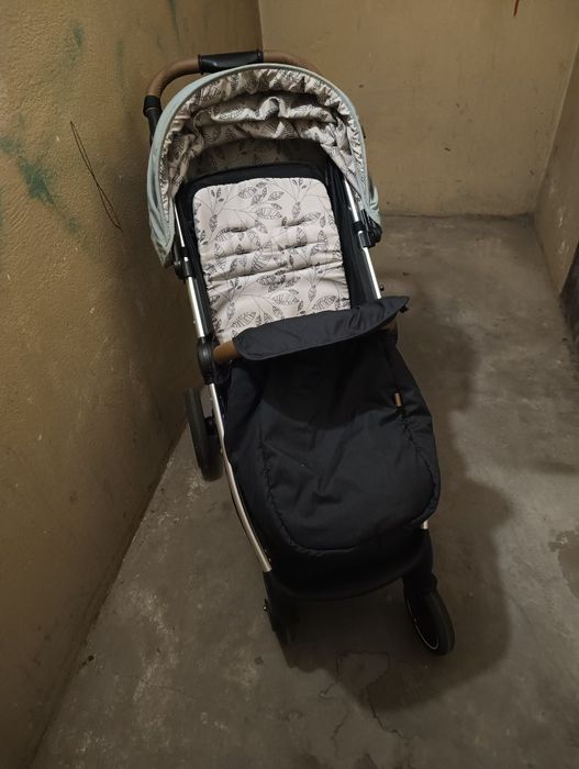 Wózek spacerowy PETITE&MARS ROYAL